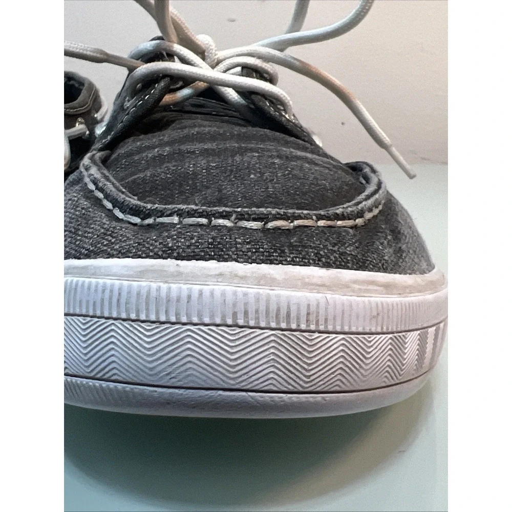Levis Boat Shoes‎ Men's 10.5 Gray Canvas Casual Deck Sneakers
